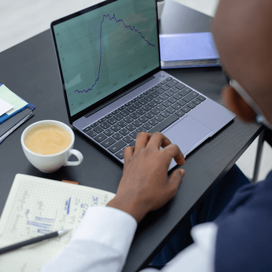 Iroxivor - Équipe d'experts en crypto-monnaies